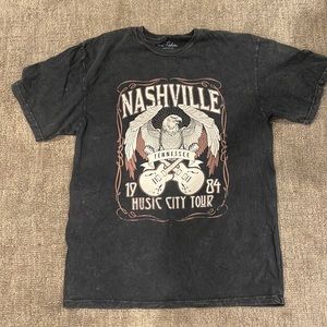 Nashville Graphic Tee